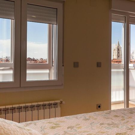 The View - Apartamento Reformado Con Vistas A La Catedral - Leonapartamentos 외부 사진