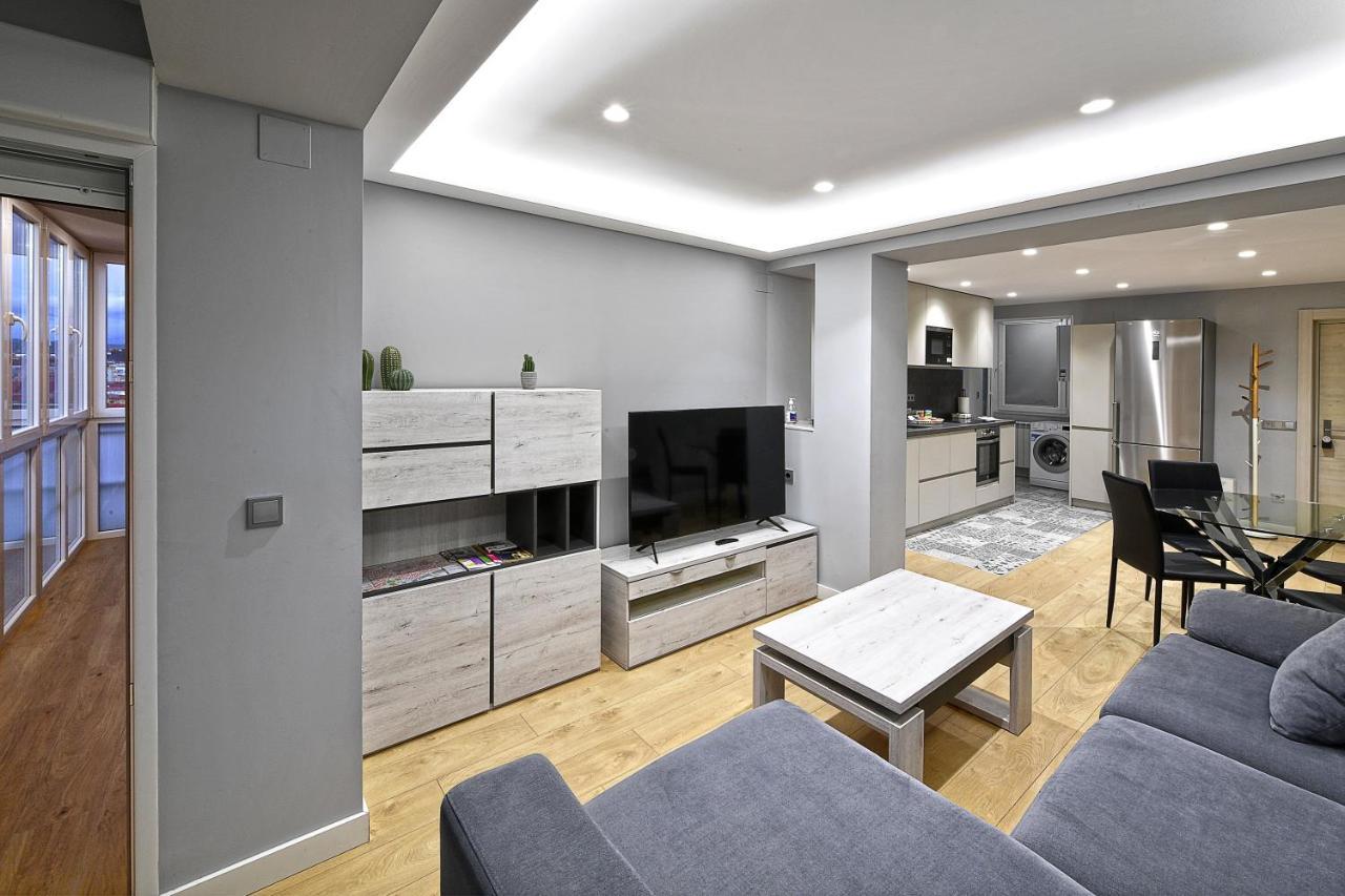 The View - Apartamento Reformado Con Vistas A La Catedral - Leonapartamentos 외부 사진